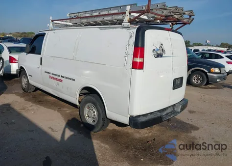 2005 Chevrolet Express from USA, damaged, VIN 1GCGG25V551252628